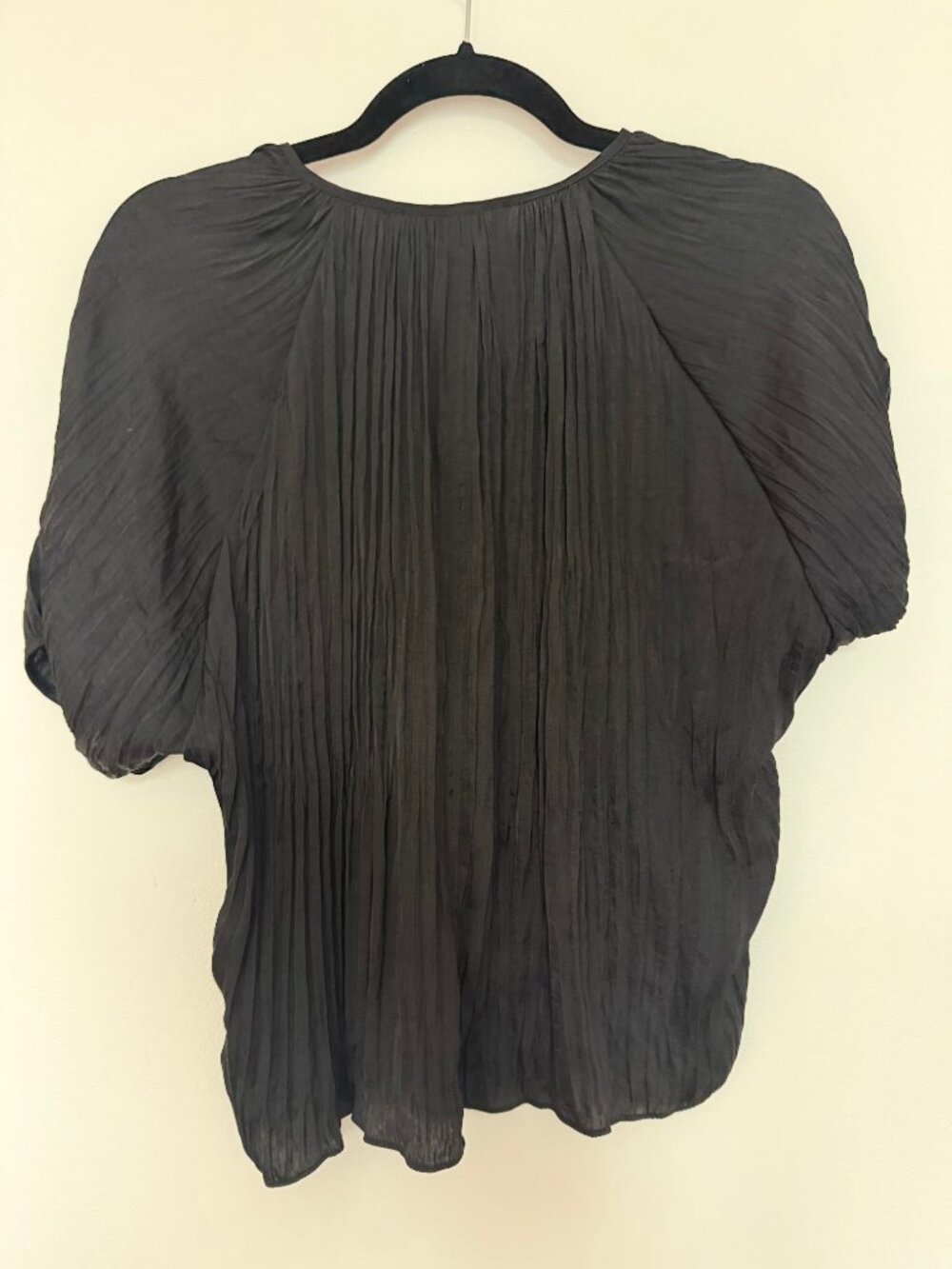Banana Republic Black Plisse Blouse S